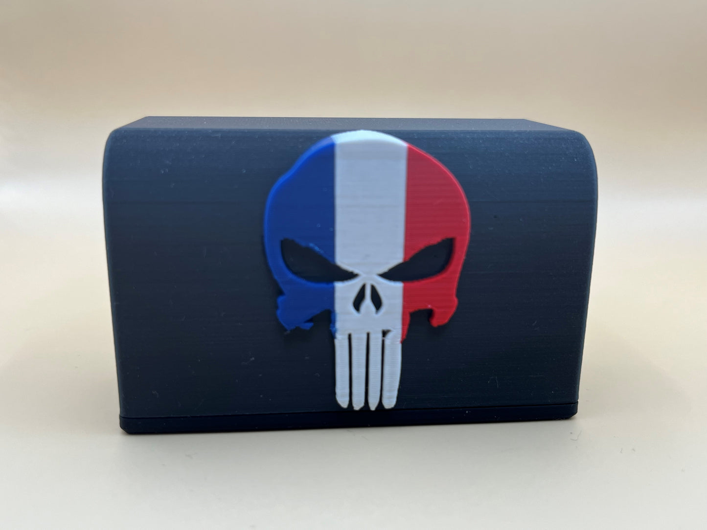 Récupérateur de douilles Aimanté Punisher Bleu Blanc Rouge